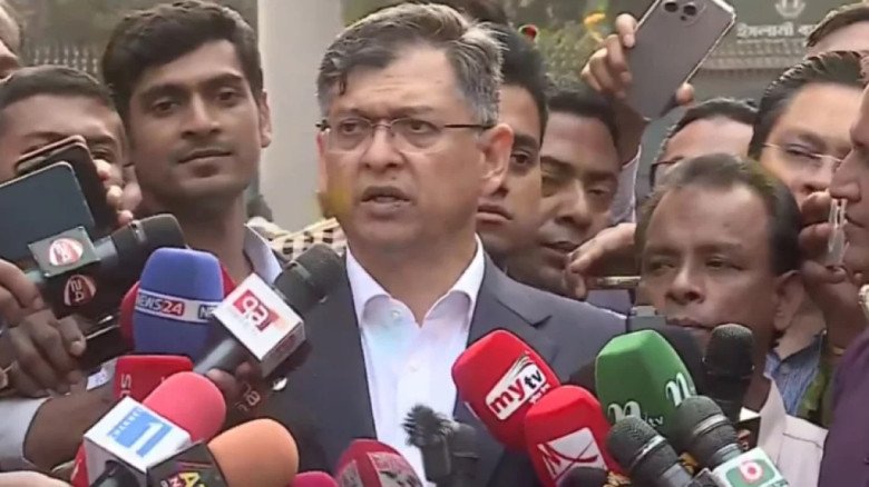 সরকার ১৮০ দিনের একটি বিশেষ অগ্রাধিকার কর্মপরিকল্পনা গ্রহণ করেছে...